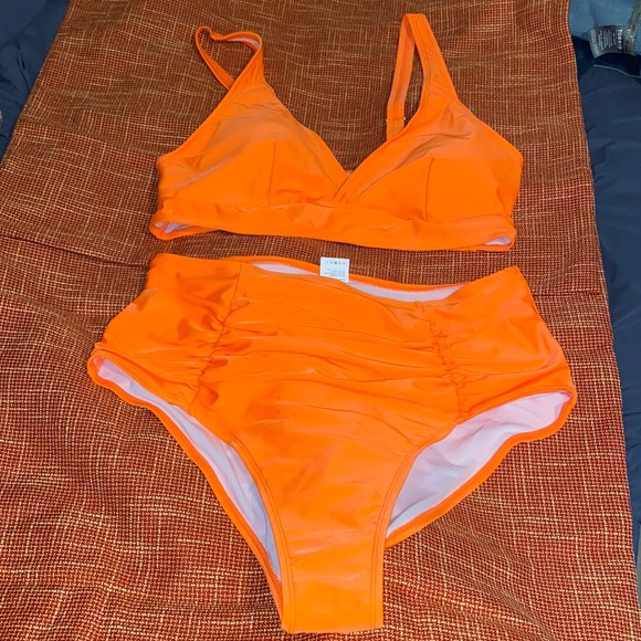 Other - Woman’s 2 Pc Swimsuit Orange 2XL